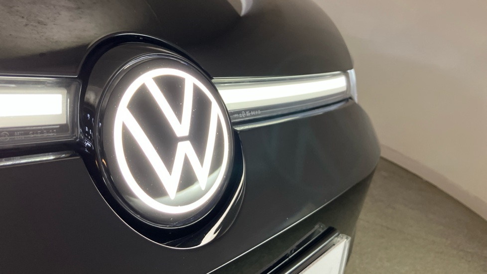 Volkswagen ID.7 210kW Match Pro S Plus 86kWh 5dr Auto Electric Estate - Image 38