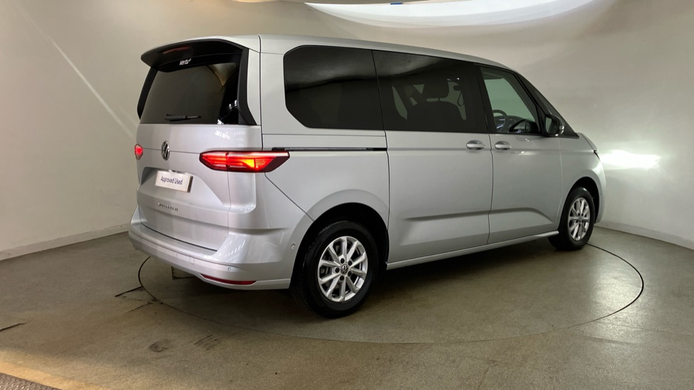 Volkswagen Multivan 2.0 TDI Life 5dr DSG Diesel Estate - Image 34
