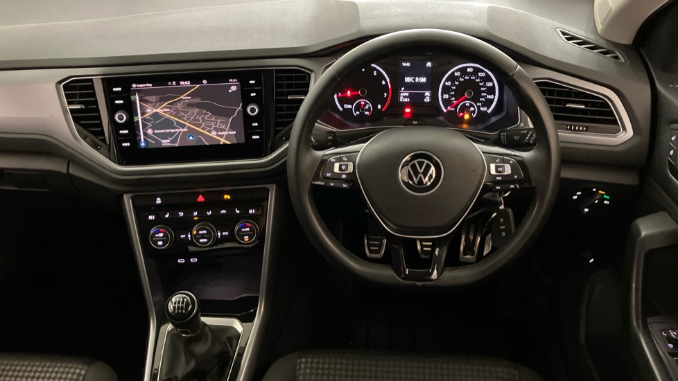 Volkswagen T-Roc 1.5 TSI EVO Active 5dr Petrol Hatchback - Image 9