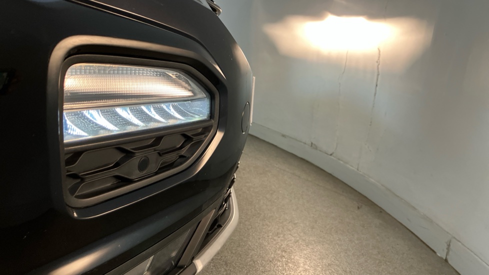Volkswagen T-Roc 1.5 TSI EVO Active 5dr Petrol Hatchback - Image 36