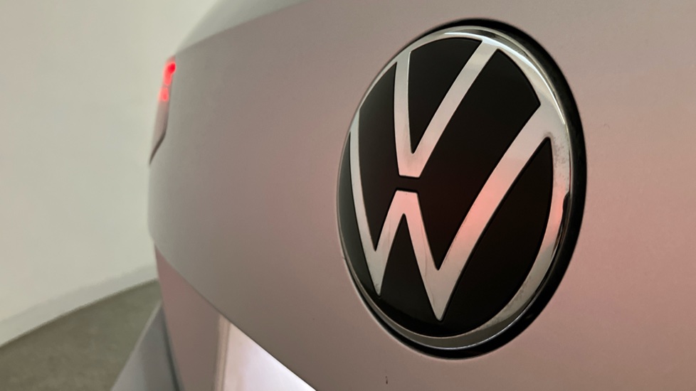 Volkswagen Passat 1.4 TSI PHEV GTE 5dr DSG Estate - Image 25