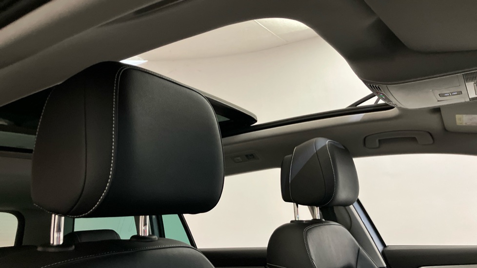 Volkswagen Passat 1.4 TSI PHEV GTE 5dr DSG Estate - Image 28