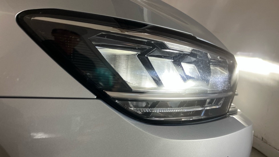 Volkswagen Passat 1.4 TSI PHEV GTE 5dr DSG Estate - Image 45