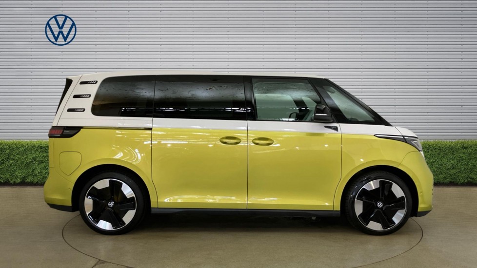Volkswagen ID. Buzz 150kW 1ST Edition Pro 77kWh 5dr Auto Electric Estate - Image 4