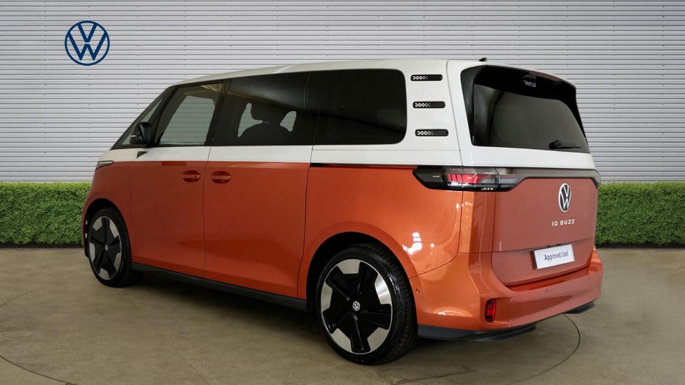 Volkswagen ID. Buzz 150kW 1ST Edition Pro 77kWh 5dr Auto Electric Estate - Image 3