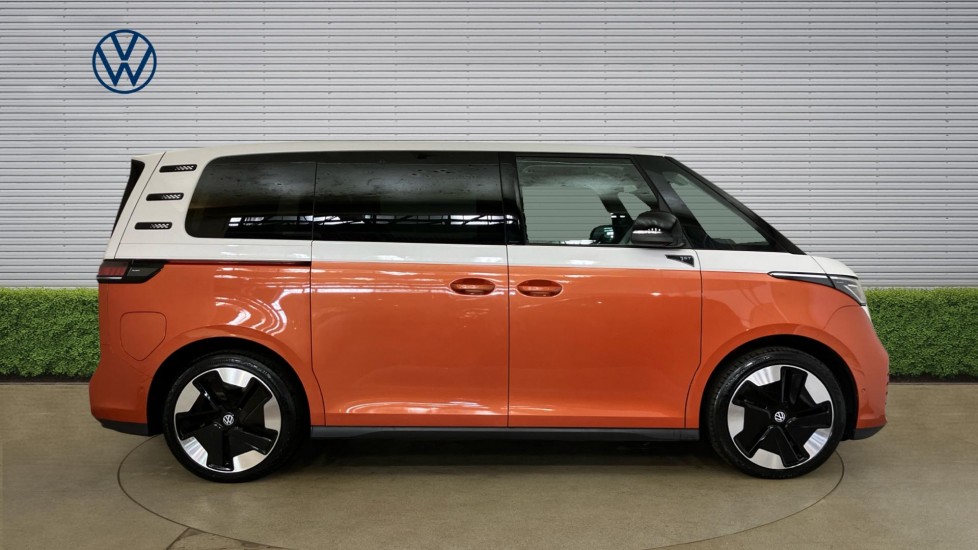 Volkswagen ID. Buzz 150kW 1ST Edition Pro 77kWh 5dr Auto Electric Estate - Image 4