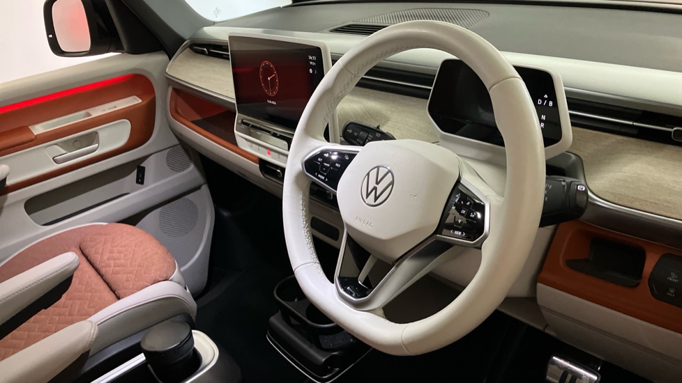 Volkswagen ID. Buzz 150kW 1ST Edition Pro 77kWh 5dr Auto Electric Estate - Image 6