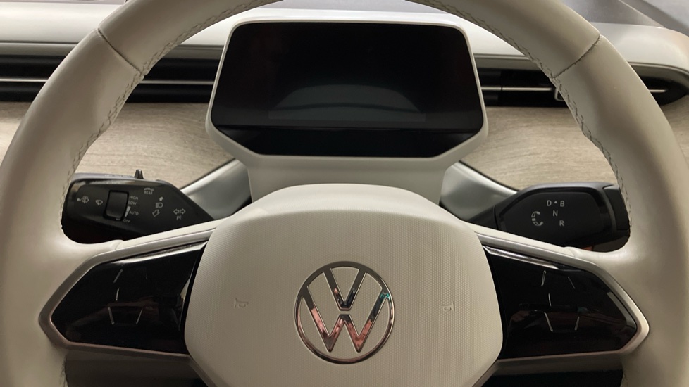 Volkswagen ID. Buzz 150kW 1ST Edition Pro 77kWh 5dr Auto Electric Estate - Image 10
