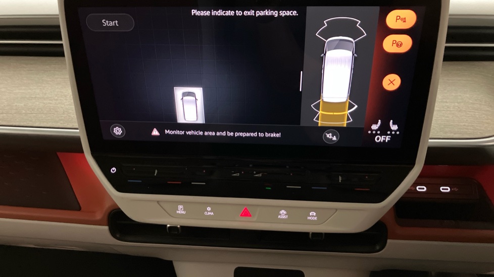 Volkswagen ID. Buzz 150kW 1ST Edition Pro 77kWh 5dr Auto Electric Estate - Image 23