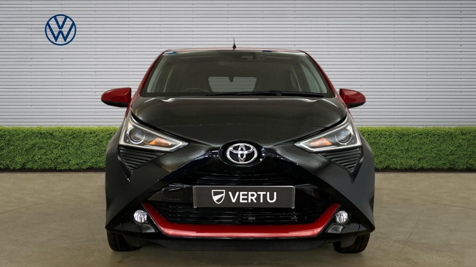 Toyota Aygo 1.0 VVT-i X-Clusiv 5dr x-shift Petrol Hatchback - Image 7