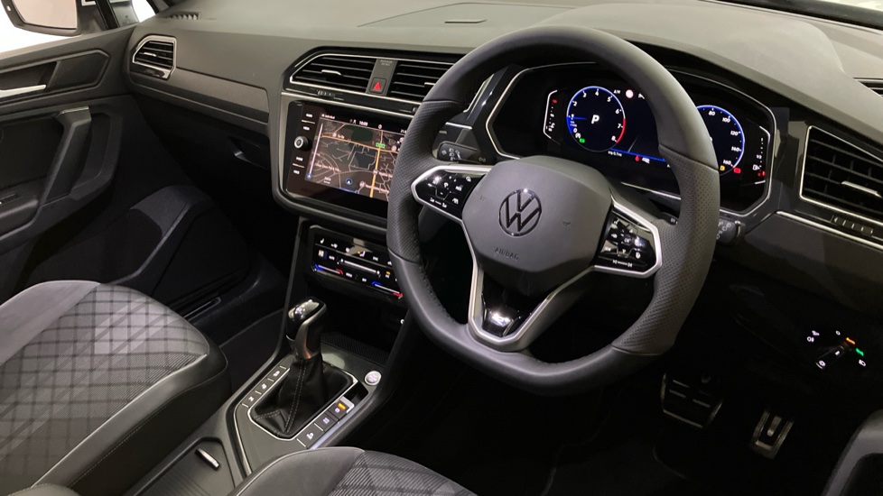 Volkswagen Tiguan 1.5 TSI 150 R-Line 5dr DSG Petrol Estate - Image 6