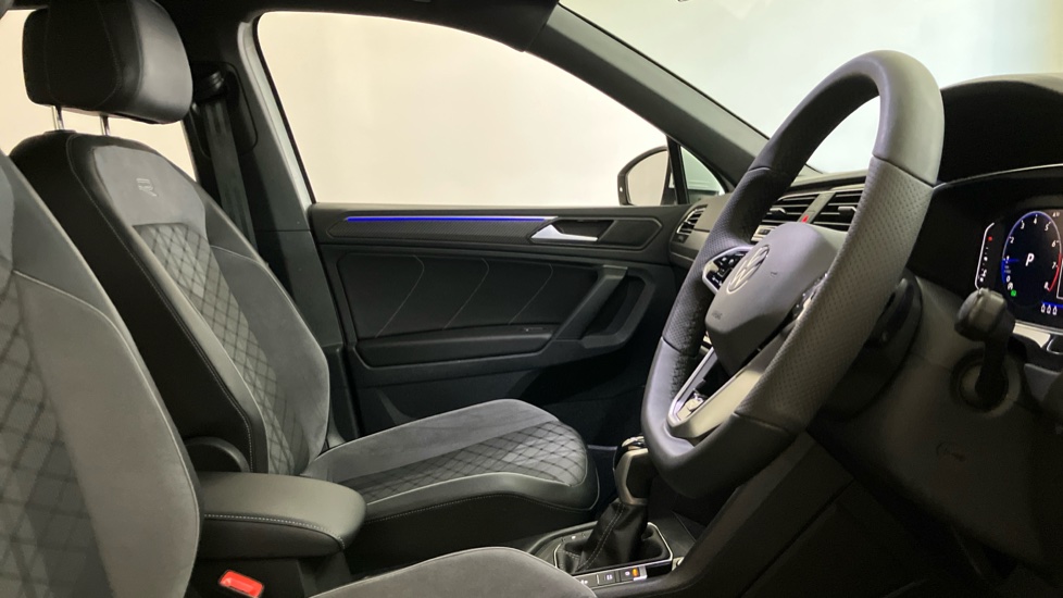Volkswagen Tiguan 1.5 TSI 150 R-Line 5dr DSG Petrol Estate - Image 15