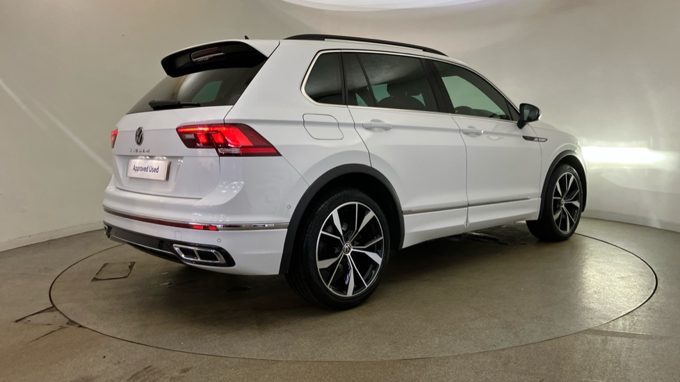 Volkswagen Tiguan 1.5 TSI 150 R-Line 5dr DSG Petrol Estate - Image 34