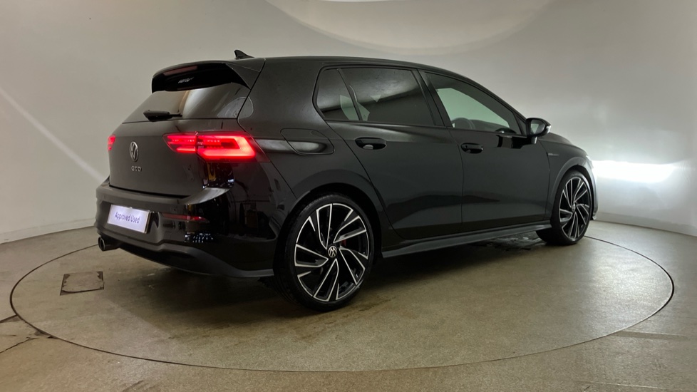 Volkswagen Golf 2.0 TDI 200 GTD 5dr DSG Diesel Hatchback - Image 33