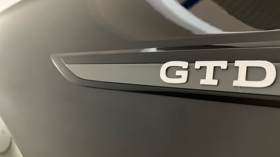 Volkswagen Golf 2.0 TDI 200 GTD 5dr DSG Diesel Hatchback - Image 35
