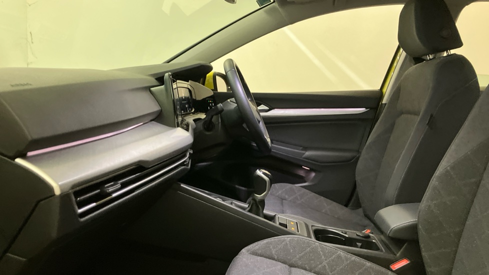 Volkswagen Golf 1.5 TSI Life 5dr Petrol Hatchback - Image 22