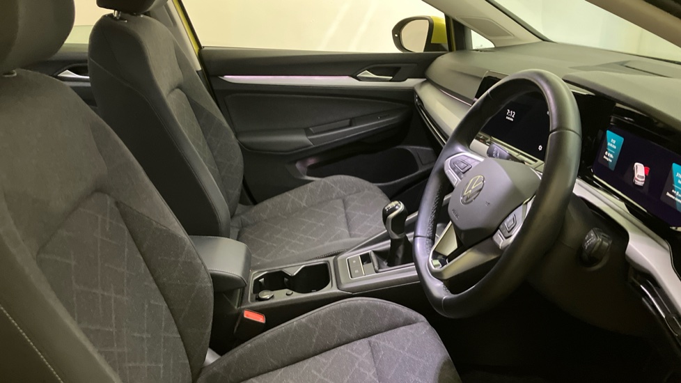 Volkswagen Golf 1.5 TSI Life 5dr Petrol Hatchback - Image 35