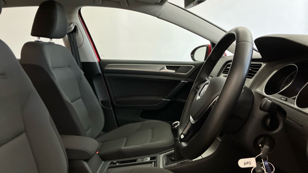 Volkswagen Golf 1.4 TSI 125 Match Edition 5dr Petrol Hatchback - Image 15