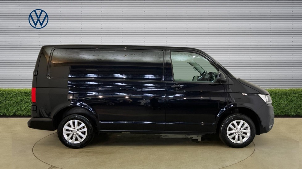 Volkswagen Transporter T28 Swb Diesel 2.0 TDI 150 Highline Van - Image 4