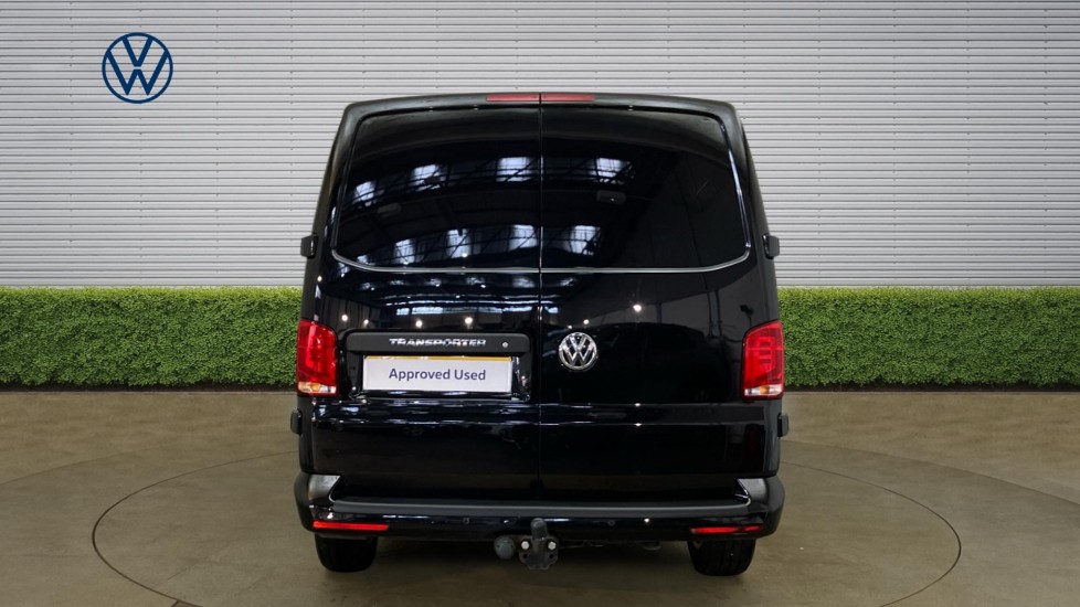 Volkswagen Transporter T28 Swb Diesel 2.0 TDI 150 Highline Van - Image 8