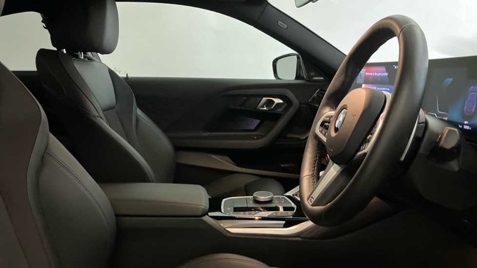 BMW 2 Series 220i M Sport 2dr Step Auto Petrol Coupe - Image 15