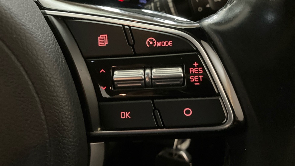 Kia Sportage 1.6T GDi ISG 2 5dr [AWD] Petrol Estate - Image 18