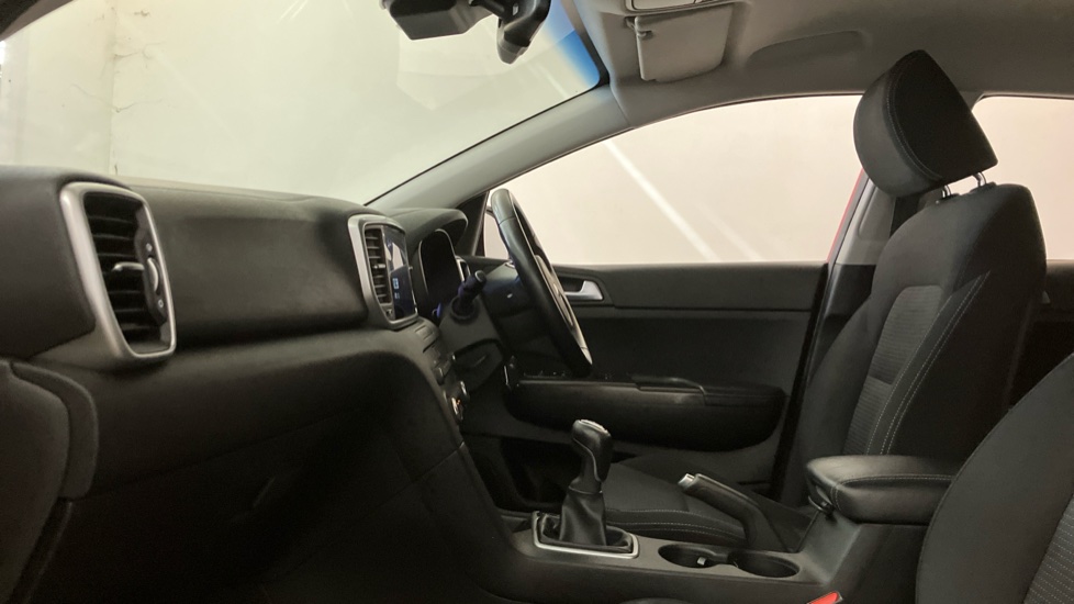 Kia Sportage 1.6T GDi ISG 2 5dr [AWD] Petrol Estate - Image 21