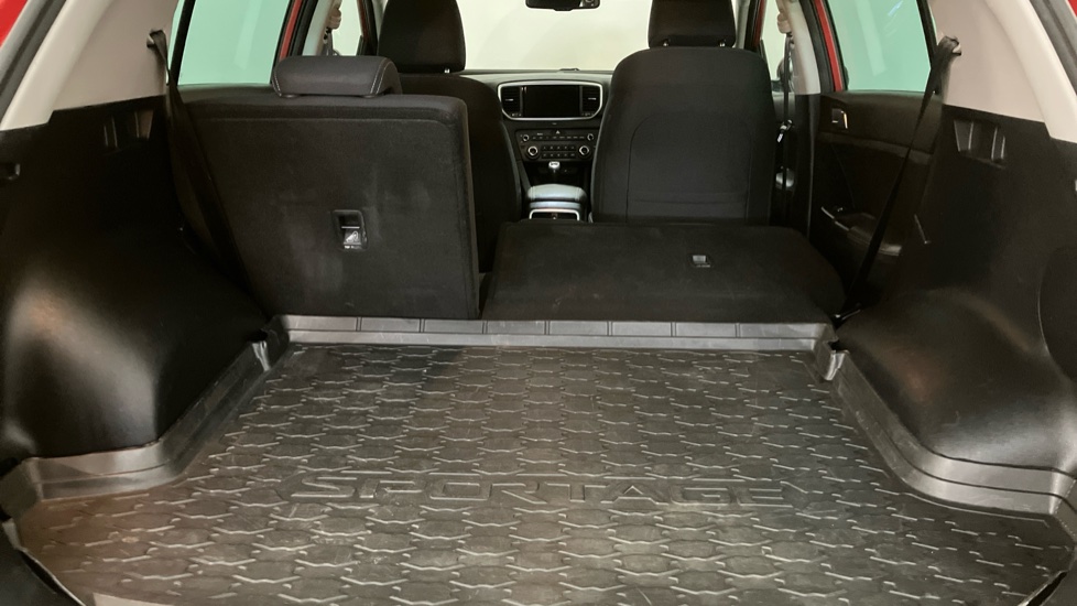 Kia Sportage 1.6T GDi ISG 2 5dr [AWD] Petrol Estate - Image 42