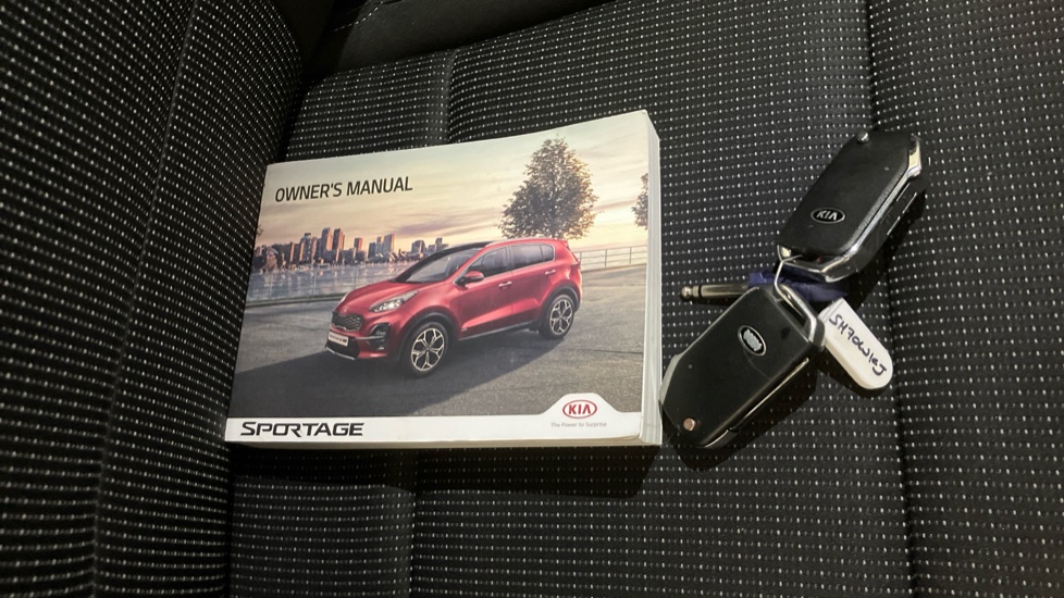 Kia Sportage 1.6T GDi ISG 2 5dr [AWD] Petrol Estate - Image 45