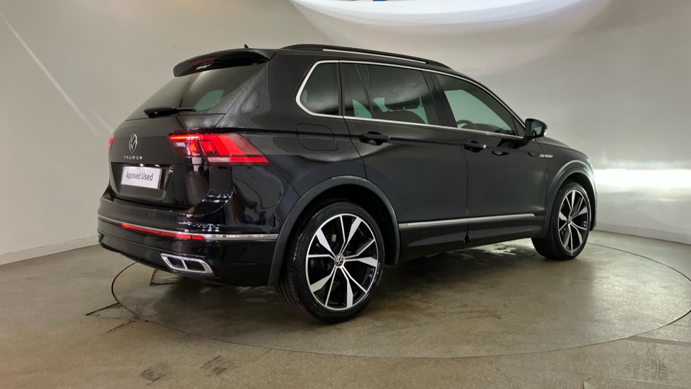 Volkswagen Tiguan 1.5 TSI 150 R-Line 5dr DSG Petrol Estate - Image 42