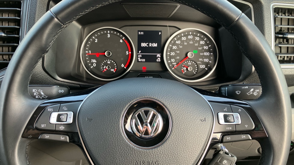 Volkswagen Grand California 2.0 TDI 600 5dr Tip Auto [3.88T] Diesel Estate - Image 10