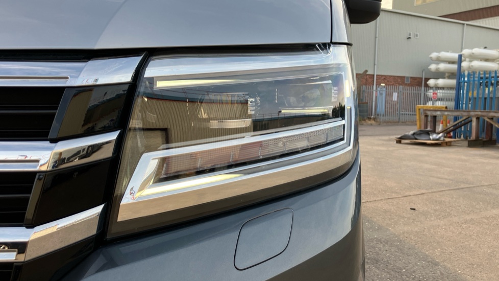 Volkswagen Grand California 2.0 TDI 600 5dr Tip Auto [3.88T] Diesel Estate - Image 35
