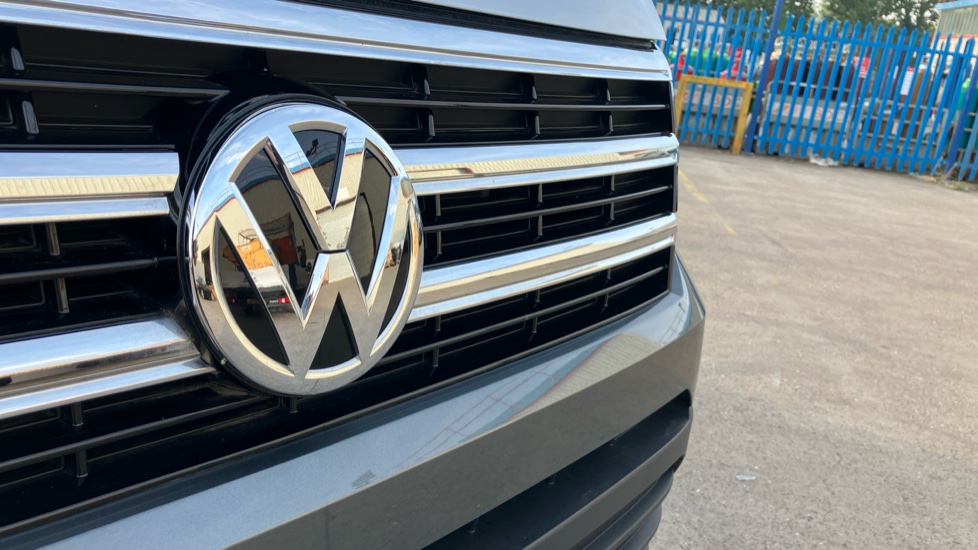Volkswagen Grand California 2.0 TDI 600 5dr Tip Auto [3.88T] Diesel Estate - Image 39
