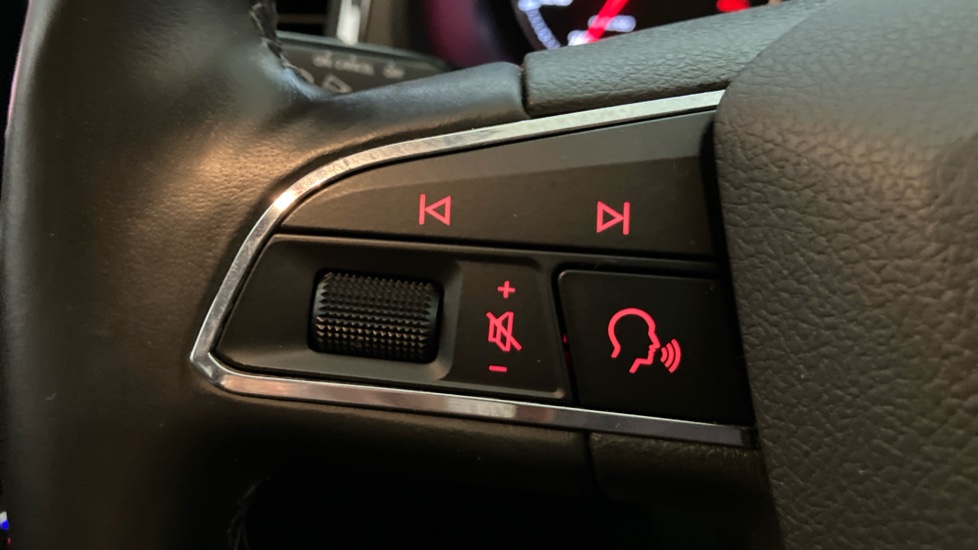 SEAT Ateca 1.5 TSI EVO SE Technology [EZ] 5dr Petrol Estate - Image 17