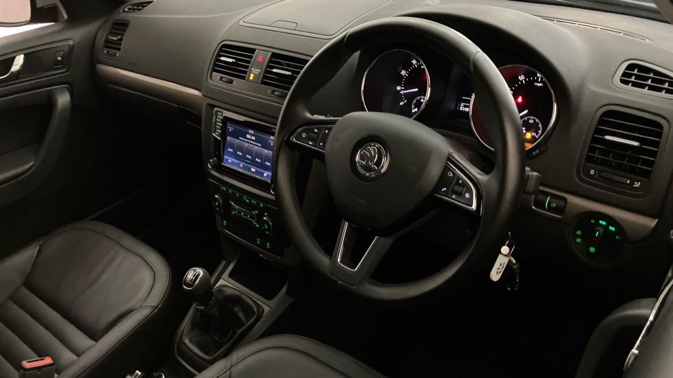 Skoda Yeti Outdoor 1.2 TSI [110] SE L 5dr Petrol Estate - Image 6