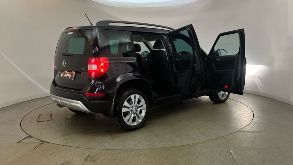 Skoda Yeti Outdoor 1.2 TSI [110] SE L 5dr Petrol Estate - Image 43