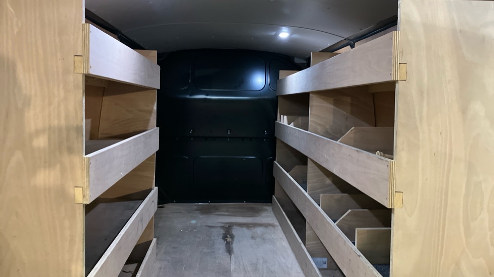 Volkswagen Transporter T30 Lwb Diesel 2.0 TDI 150 Highline Van - Image 20
