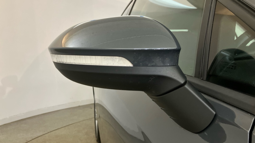 Volkswagen Golf 1.5 TSI 150 Life 5dr Petrol Hatchback - Image 26