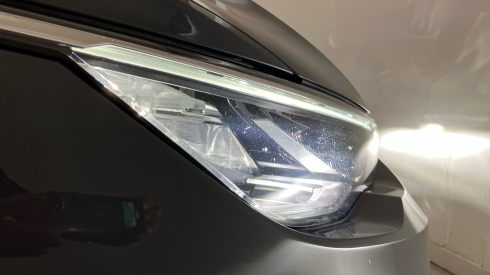 Volkswagen Golf 1.5 TSI 150 Life 5dr Petrol Hatchback - Image 32