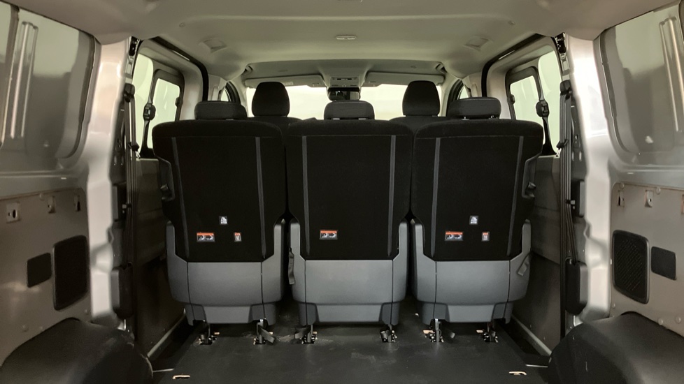 Volkswagen Transporter T30 Swb Diesel 2.0 TDI 110 Commerce Plus Kombi Van [5 Plus] - Image 20