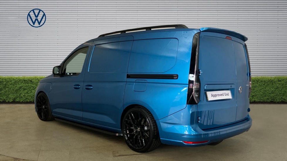 Volkswagen Caddy Maxi Caddy Cargo Maxi C20 Petrol 1.5 eHybrid 150 Commerce Van DSG [Bus/Assist] - Image 3