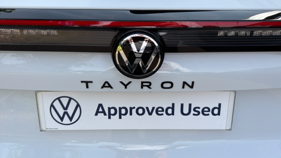 Volkswagen Tayron 1.5 TSI eHybrid R-Line Edition 5dr DSG6 Estate - Image 22