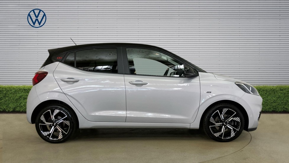 Hyundai i10 1.0T [90] N Line 5dr [Nav] Petrol Hatchback - Image 4