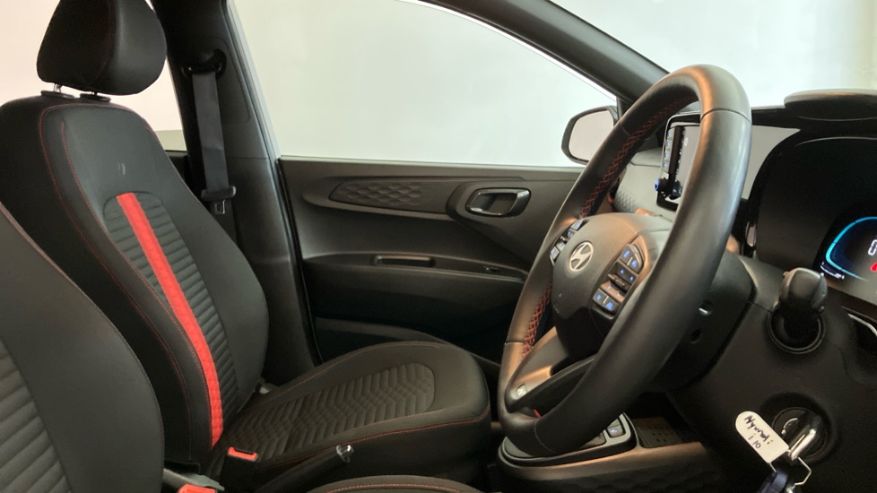 Hyundai i10 1.0T [90] N Line 5dr [Nav] Petrol Hatchback - Image 15