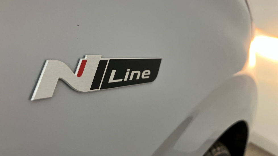 Hyundai i10 1.0T [90] N Line 5dr [Nav] Petrol Hatchback - Image 31