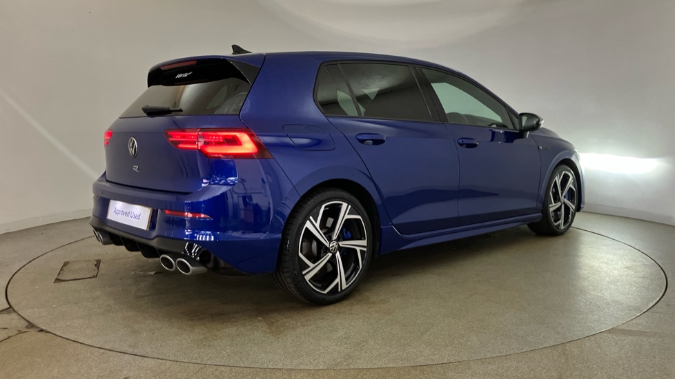 Volkswagen Golf 2.0 TSI 320 R 4Motion 5dr DSG Petrol Hatchback - Image 32
