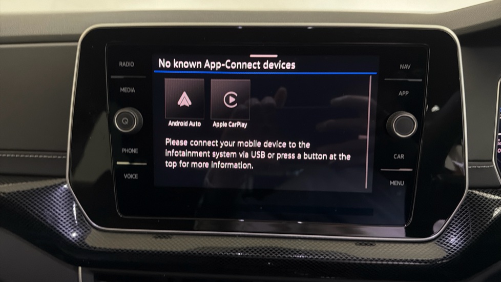 Volkswagen T-Cross 1.0 TSI Black Edition 5dr DSG Petrol Estate - Image 38