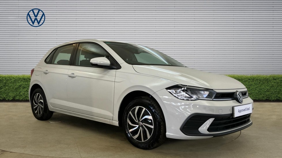 Volkswagen Polo 1.0 Life 5dr Petrol Hatchback - Image 1