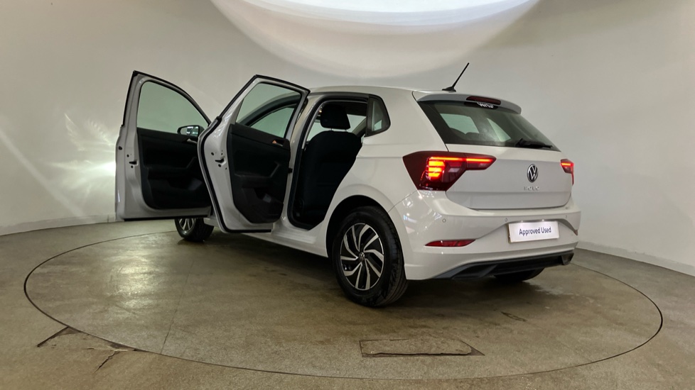 Volkswagen Polo 1.0 Life 5dr Petrol Hatchback - Image 44