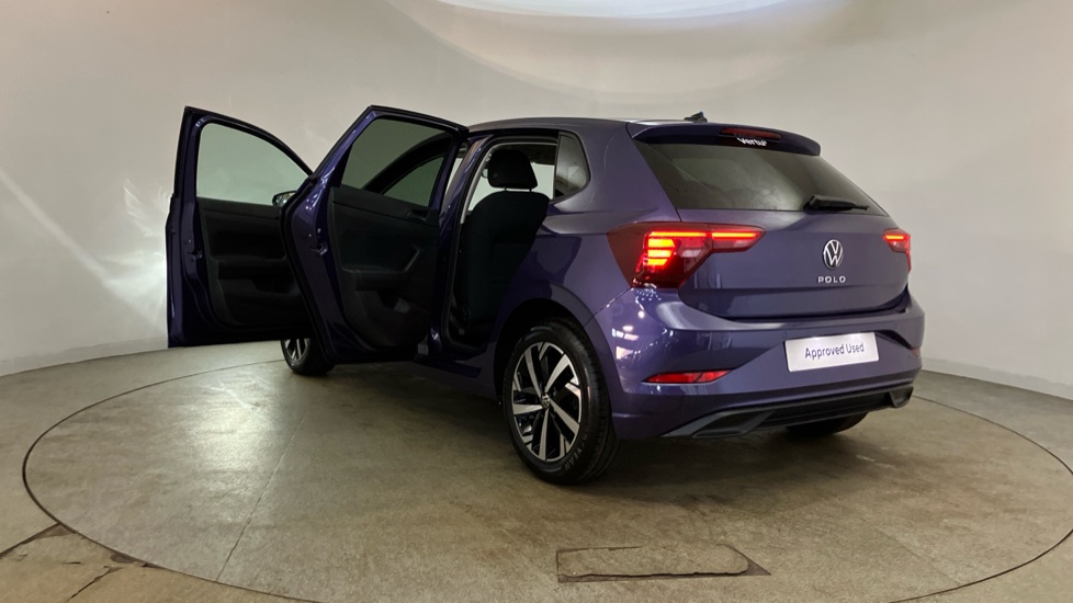 Volkswagen Polo 1.0 TSI Match 5dr Petrol Hatchback - Image 43